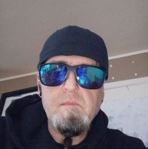 Meet your Posher, Roy